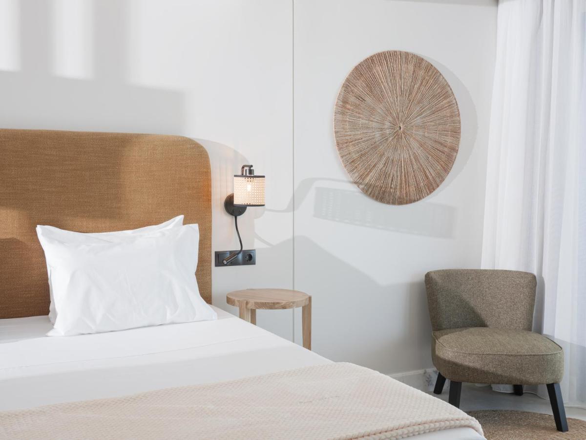 Pyrgos Blue Aparthotel Малиа Екстериор снимка