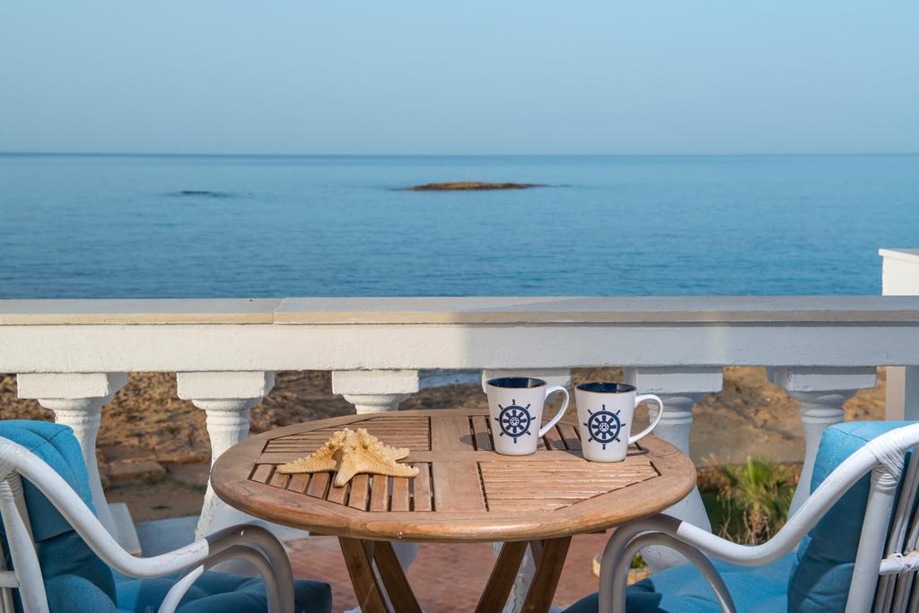 Pyrgos Blue Aparthotel Малиа Екстериор снимка
