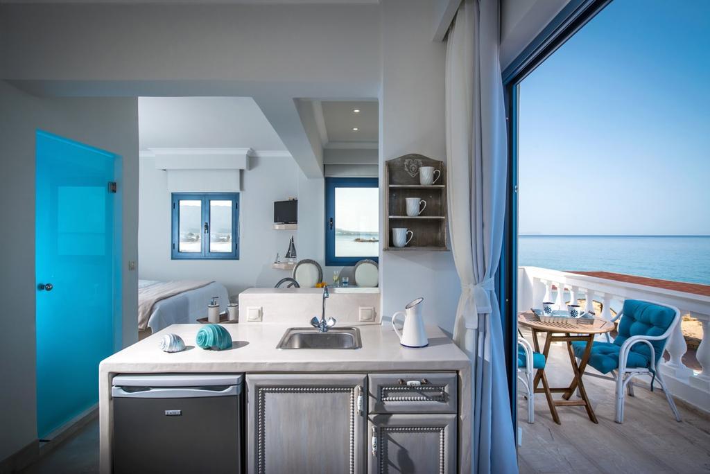 Pyrgos Blue Aparthotel Малиа Екстериор снимка