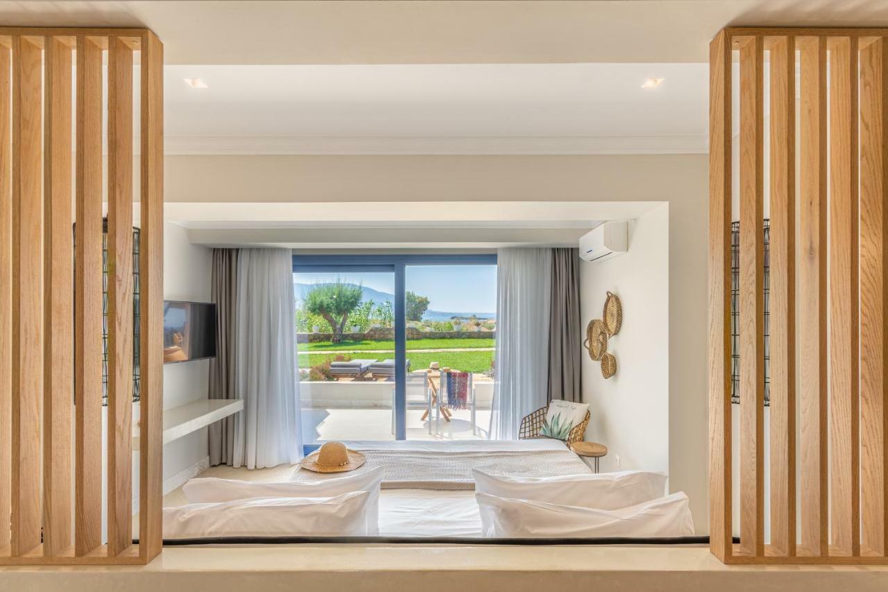 Pyrgos Blue Aparthotel Малиа Екстериор снимка